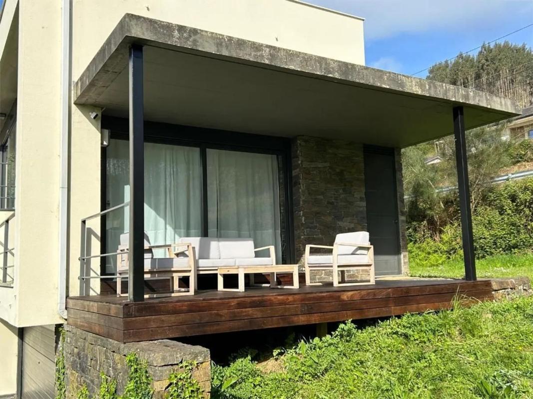 Properties for sale and rent in Spain photo 2