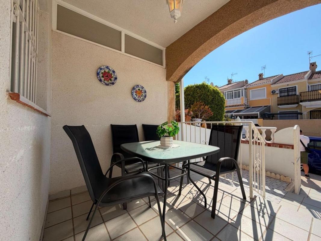 Sale of independent chalet in Casa o chalet en Aguas Nuevas, Torrevieja, Torrevieja
 photo 2