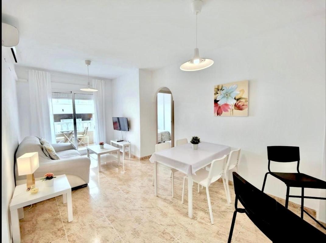 Продажа квартиры на Piso en Las Piscinas Naturales, Torrevieja, Торревьеха
 photo 2