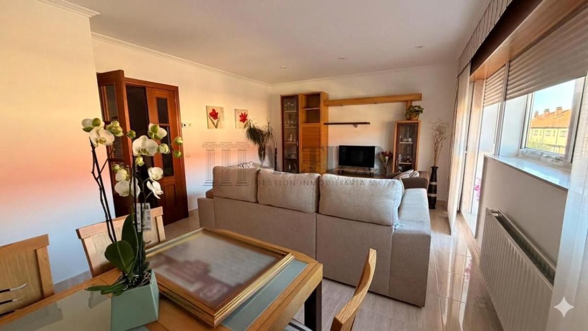 Properties for sale and rent in Spain photo 2