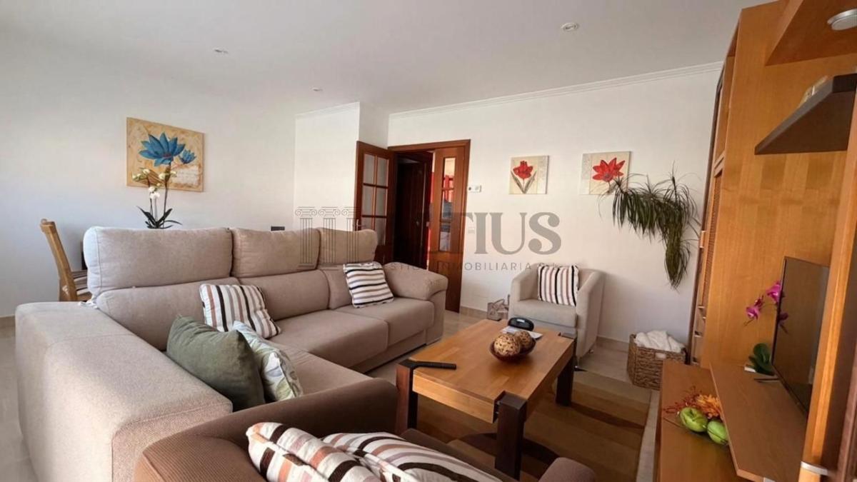 Properties for sale and rent in Spain photo 3