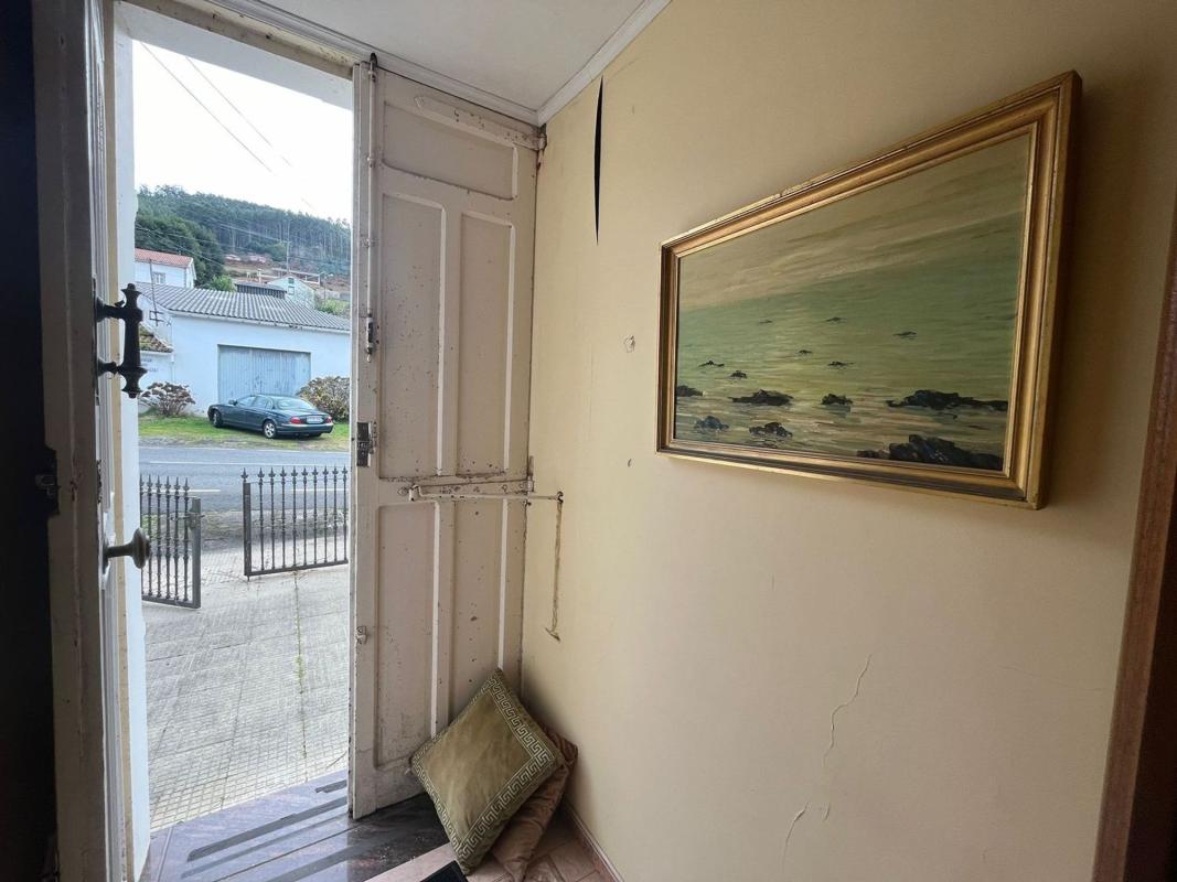 Properties for sale and rent in Spain photo 2