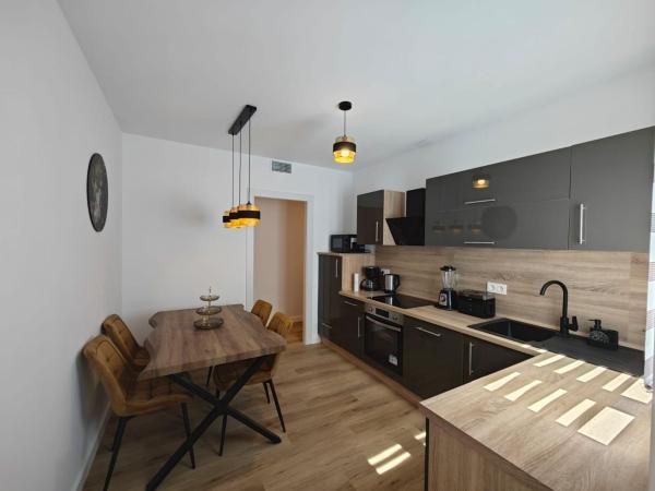 Аттик на продажу в  Ático en Calle Ulpiano s/n, Las Piscinas Naturales, Torrevieja, Торревьеха photo 4