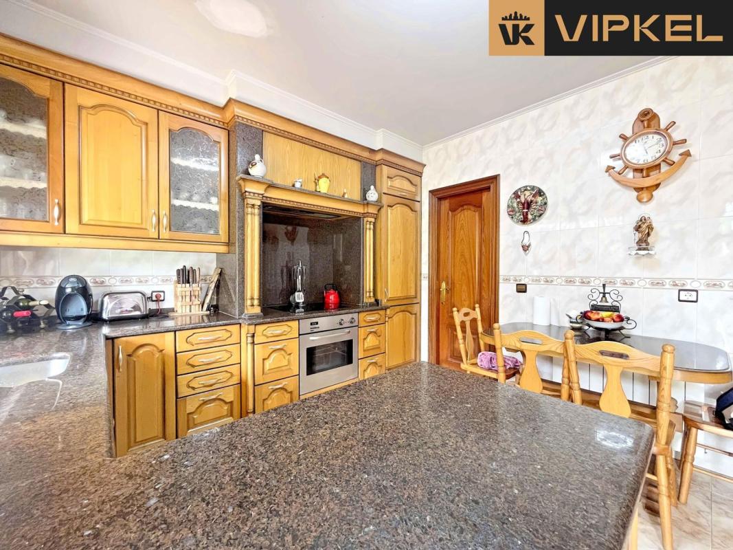 Properties for sale and rent in Spain photo 5