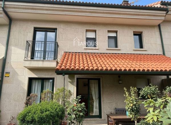 Chalet pareado en Silvouta, Campus sur - Santa Marta, Santiago de Compostela photo 3
