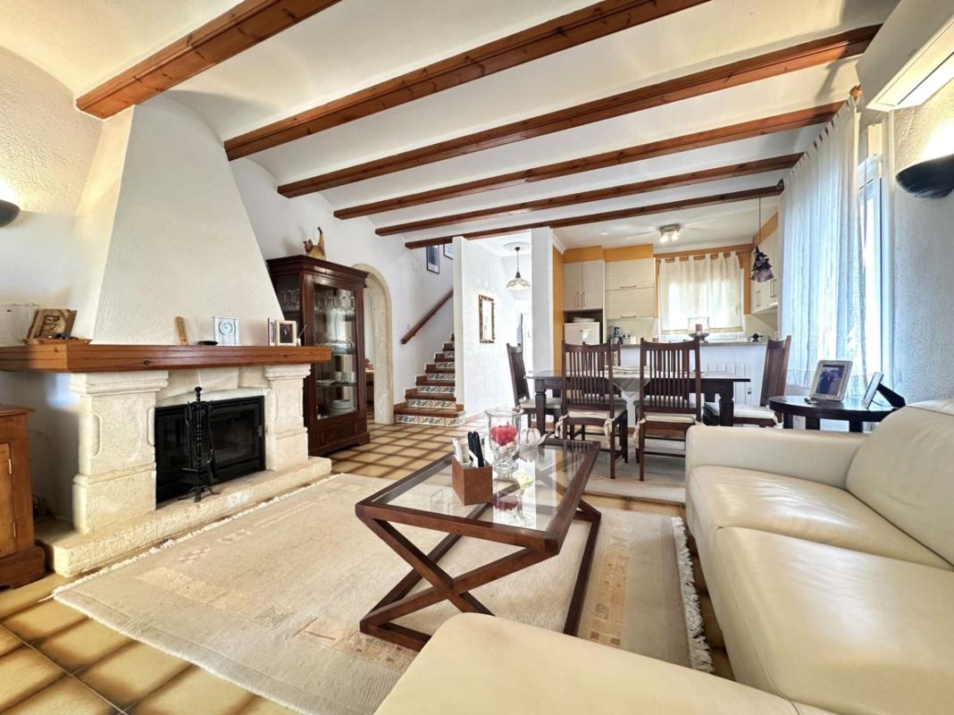 Properties for sale and rent in Spain photo 5