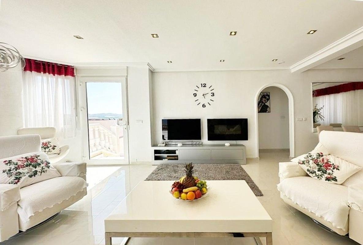 Properties for sale and rent in Spain photo 5