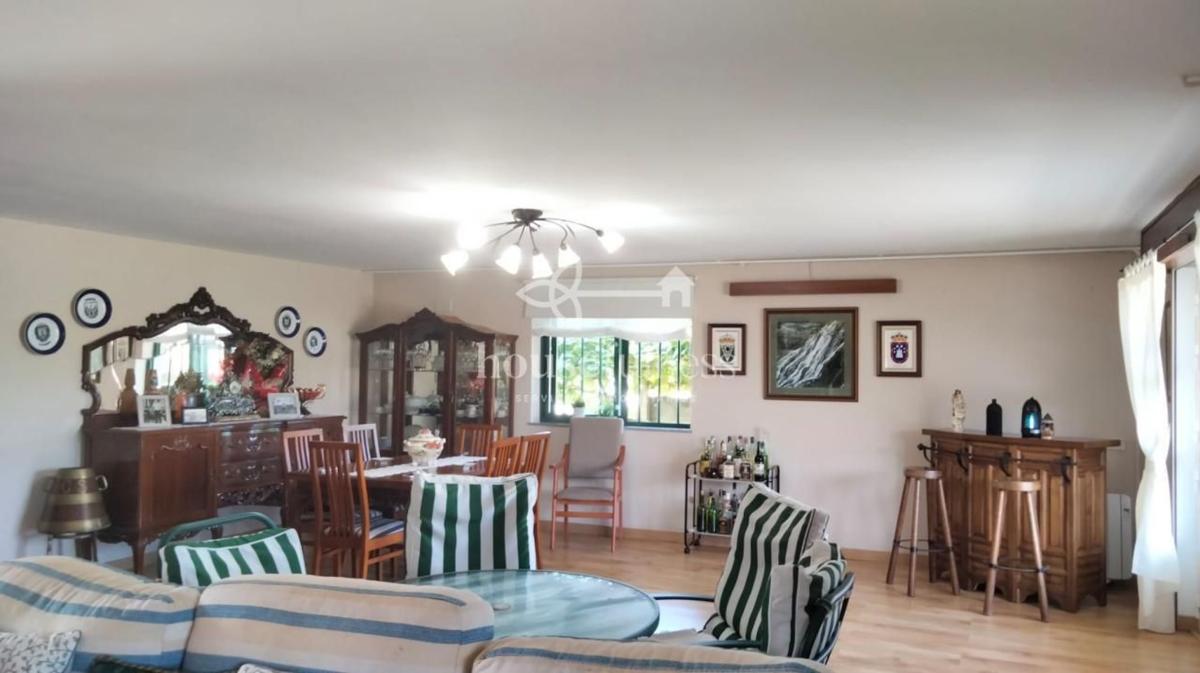Properties for sale and rent in Spain photo 3