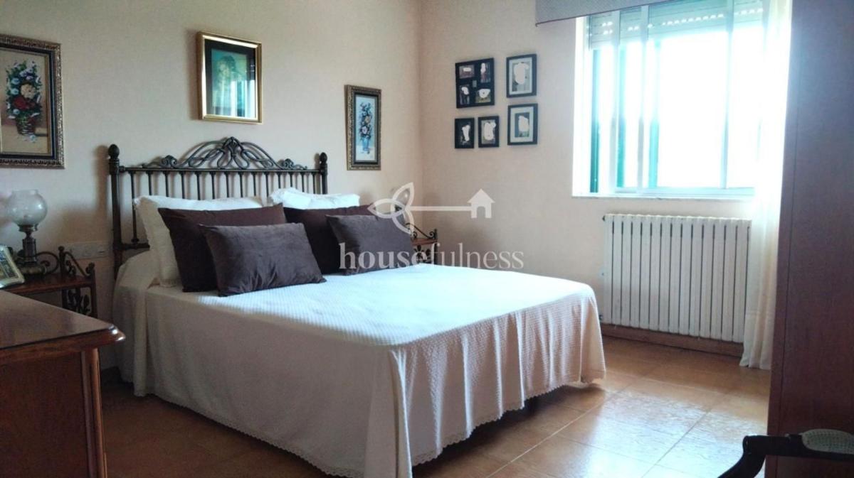 Properties for sale and rent in Spain photo 4