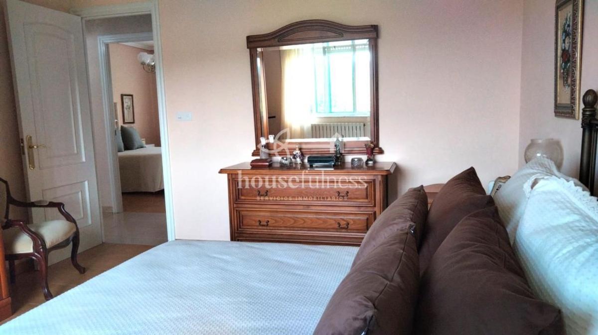 Properties for sale and rent in Spain photo 5