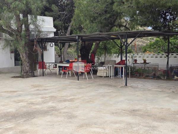 Chalet independiente en venta en Casa o chalet en Monforte del Cid, Monforte del Cid
thumbnail 2