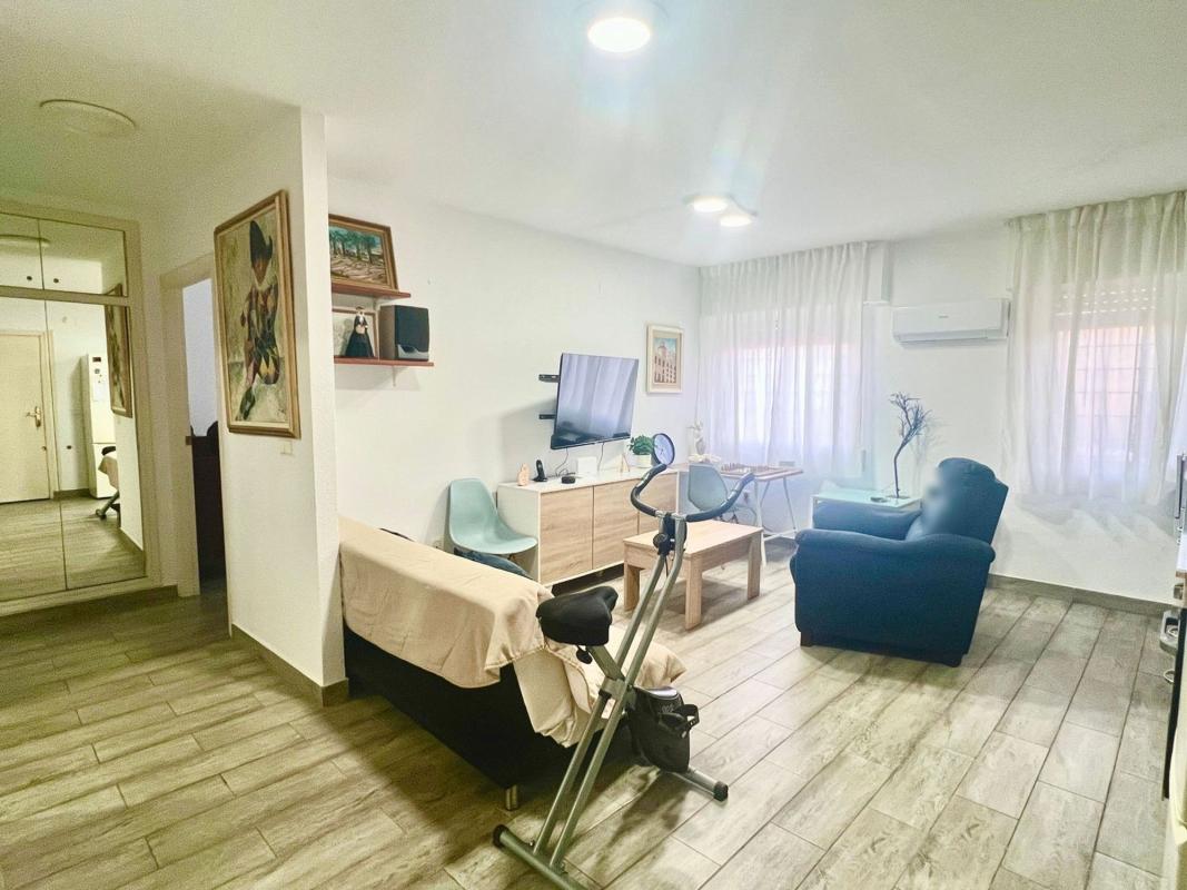 Sale of apartment in Piso en San Agustín, Alicante / Alacant, Alicante
photo 1