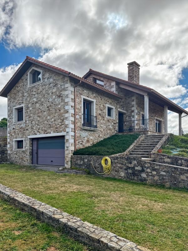 Properties for sale and rent in Spain photo 4