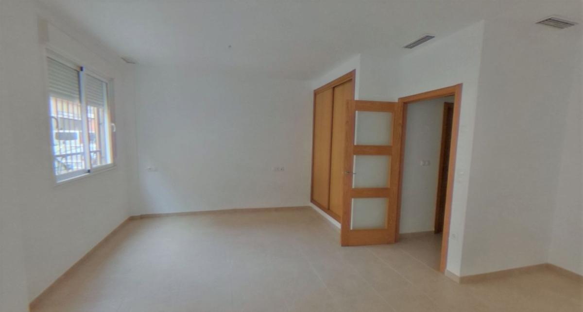 Sale of apartment in Piso en Paseo Ermita, Villafranqueza, Alicante / Alacant, Alicante
photo 5