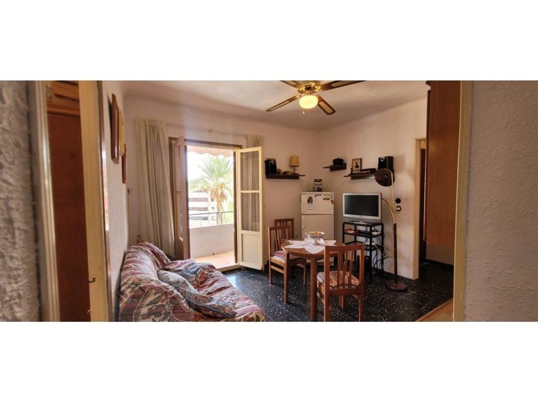 Venta de piso en Piso en Plaza de Neptuno, Centro Urbano, Benidorm, Benidorm
photo 2