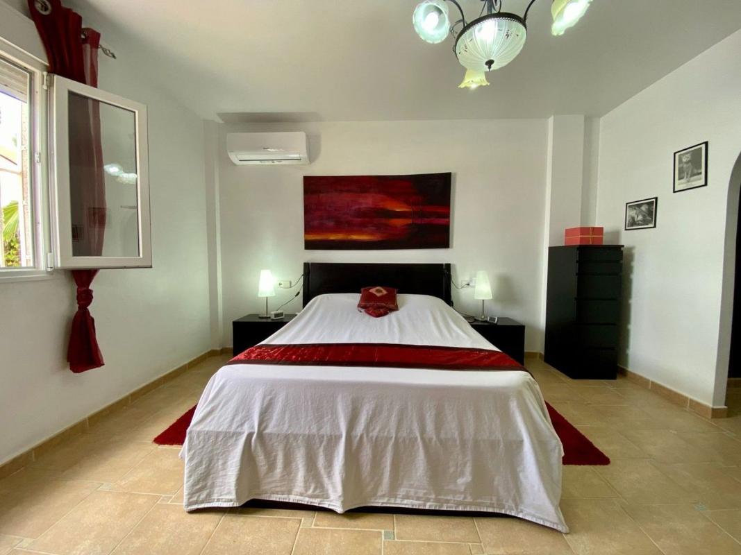 Недвижимость на продажу и в аренду в Испании photo 4
