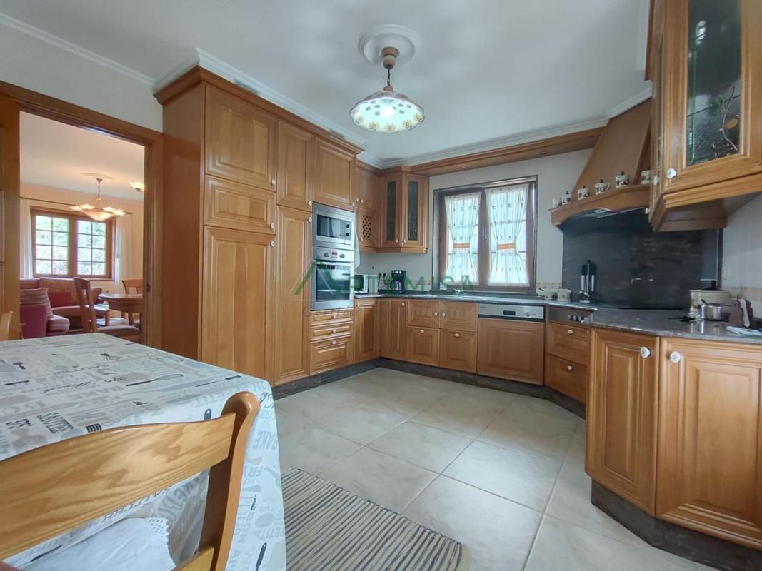 Properties for sale and rent in Spain photo 4