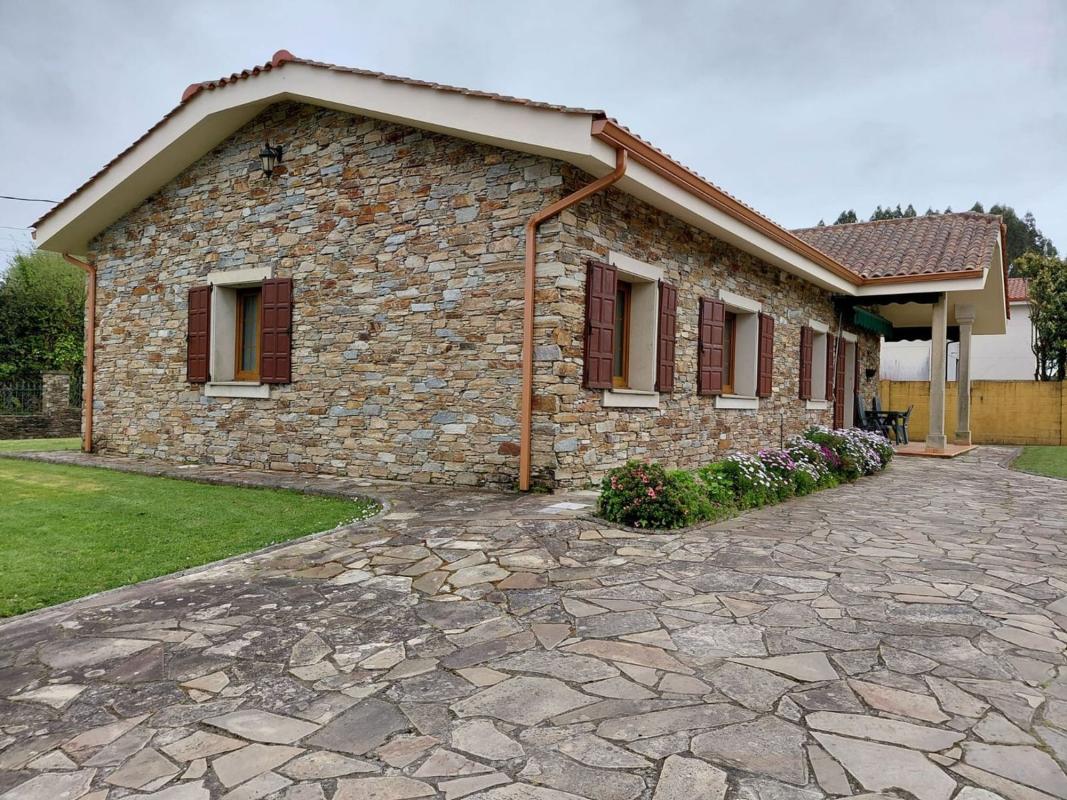 Properties for sale and rent in Spain photo 4