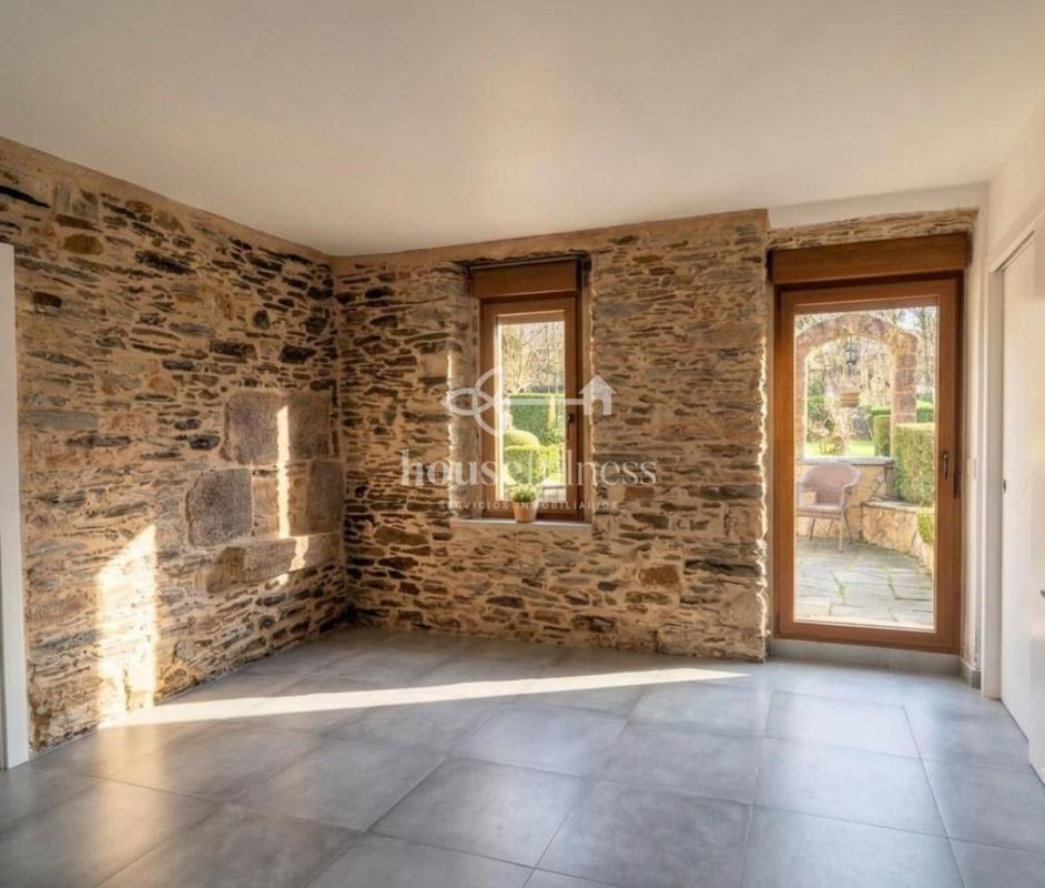 Properties for sale and rent in Spain photo 2