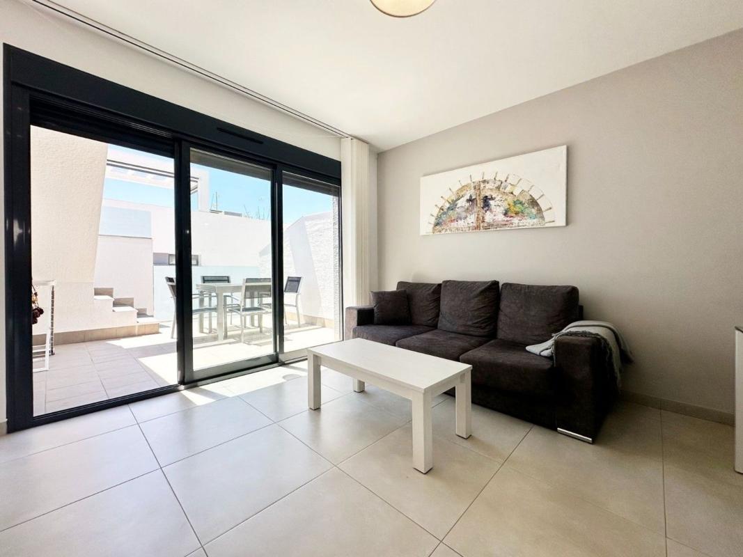 Sale of apartment in Piso en Urbanizaciones, Guardamar del Segura, Guardamar del Segura
photo 3