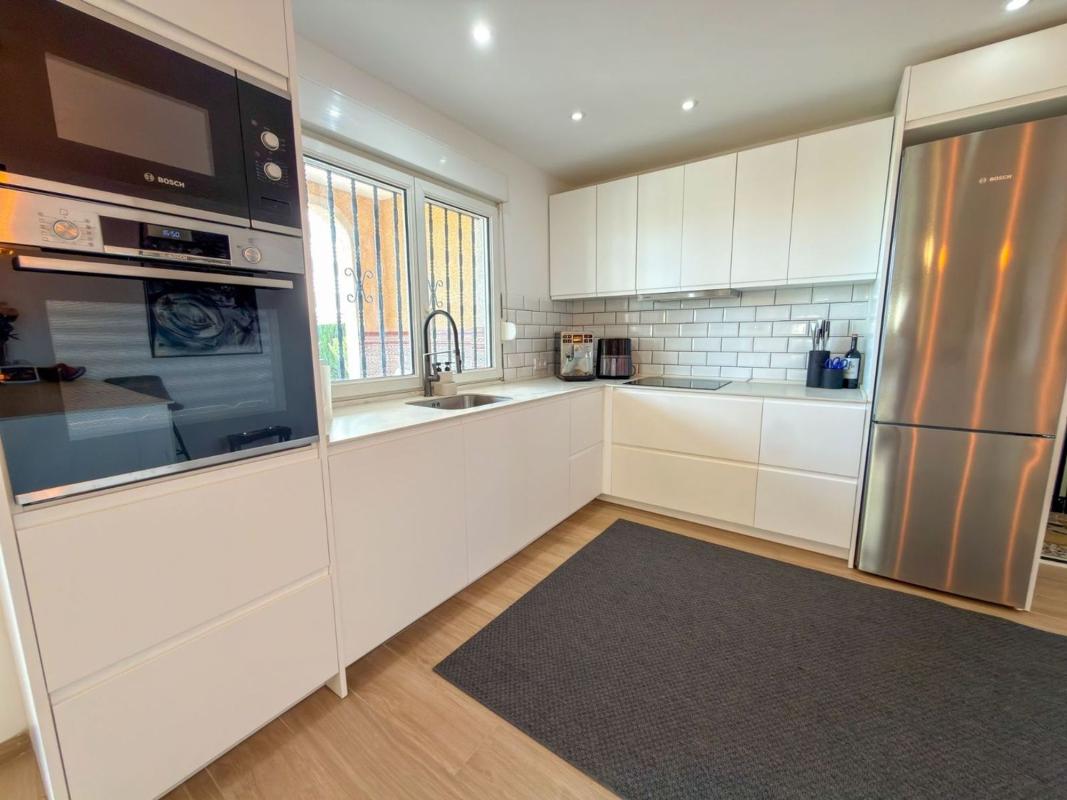 Properties for sale and rent in Spain photo 5