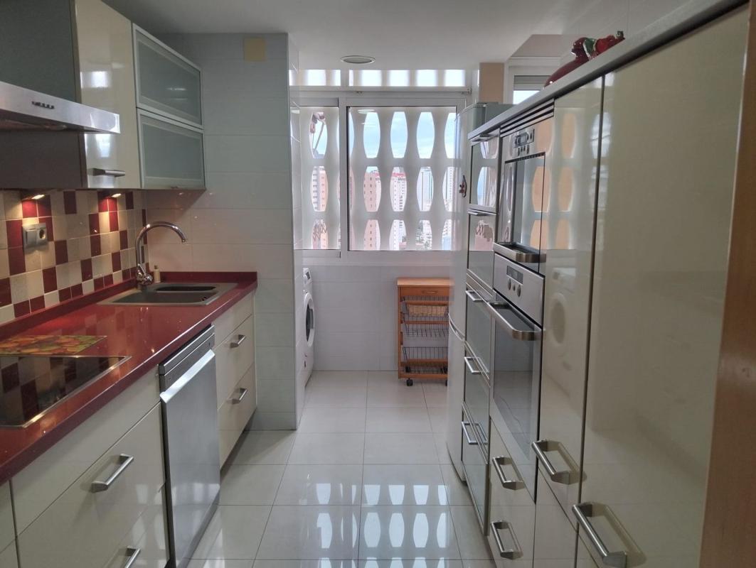 Venta de piso en Piso en Urbanización Entrenaranjos, 12, Playa de Poniente, Benidorm, Benidorm
photo 4