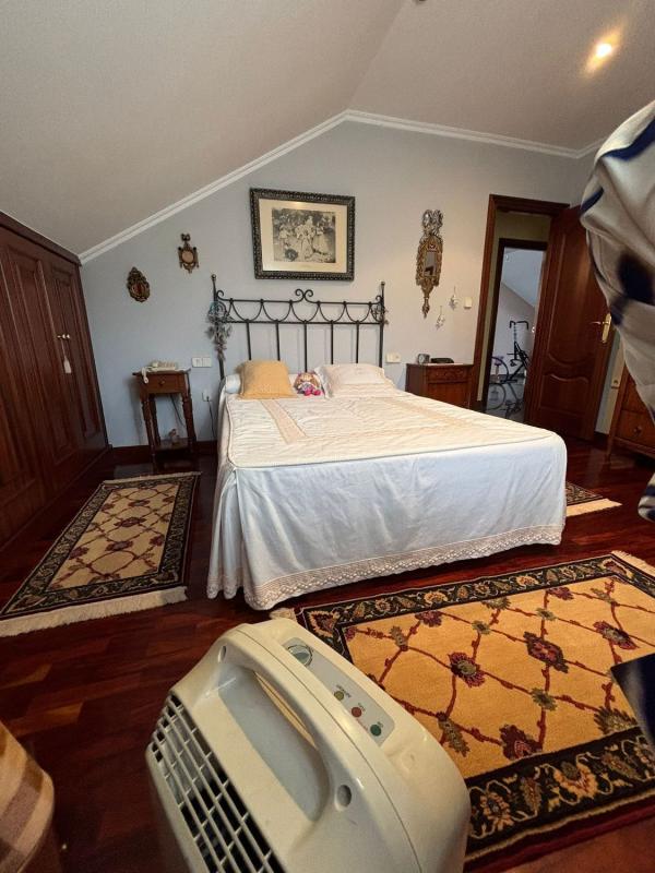 Properties for sale and rent in Spain photo 4