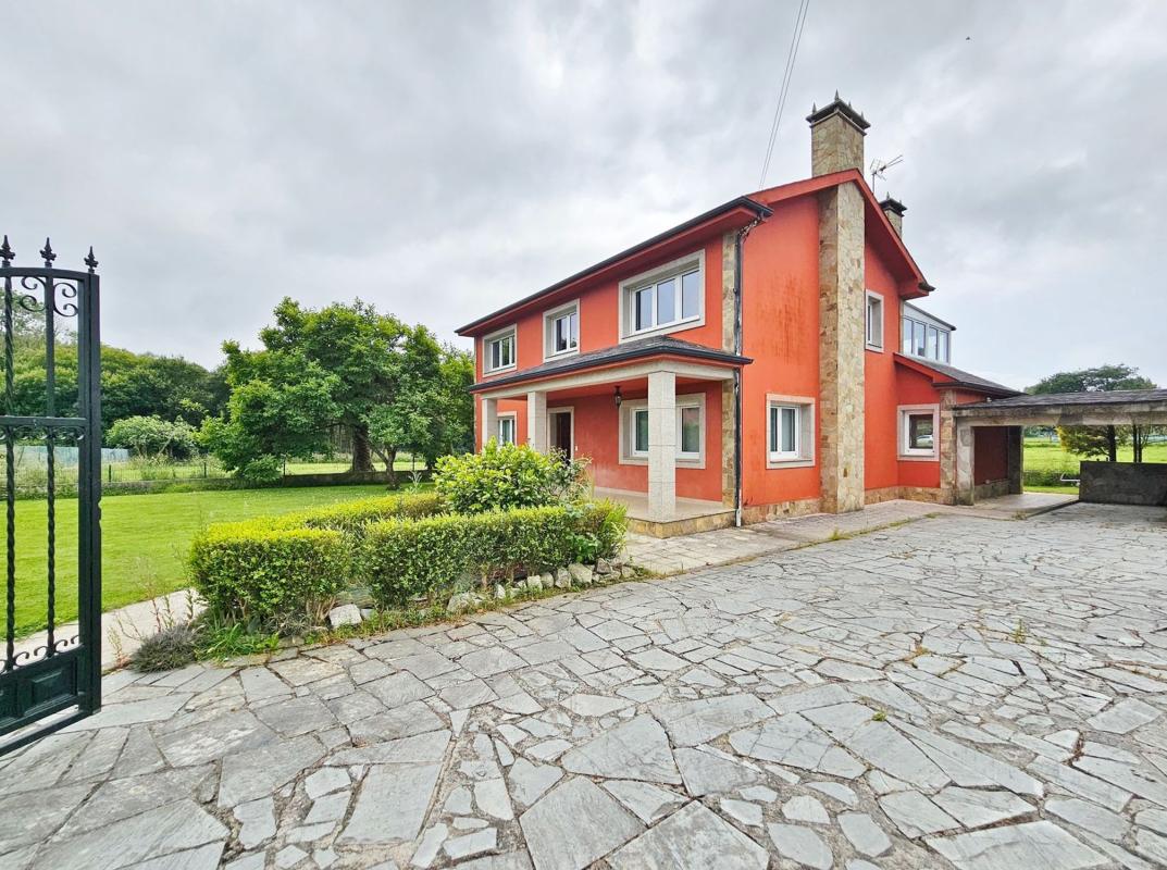 Properties for sale and rent in Spain photo 4