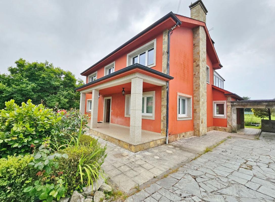 Properties for sale and rent in Spain photo 5