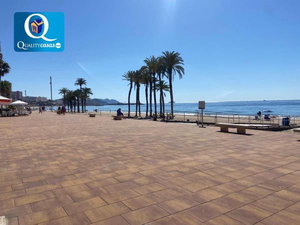 Sale of flat in Piso en Platja Vila Joiosa, La Villajoyosa / Vila Joiosa, La Villajoyosa / Vila Joiosa
thumbnail 1