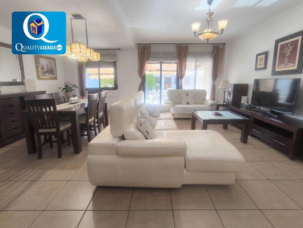 Properties for sale and rent in Spain photo 4