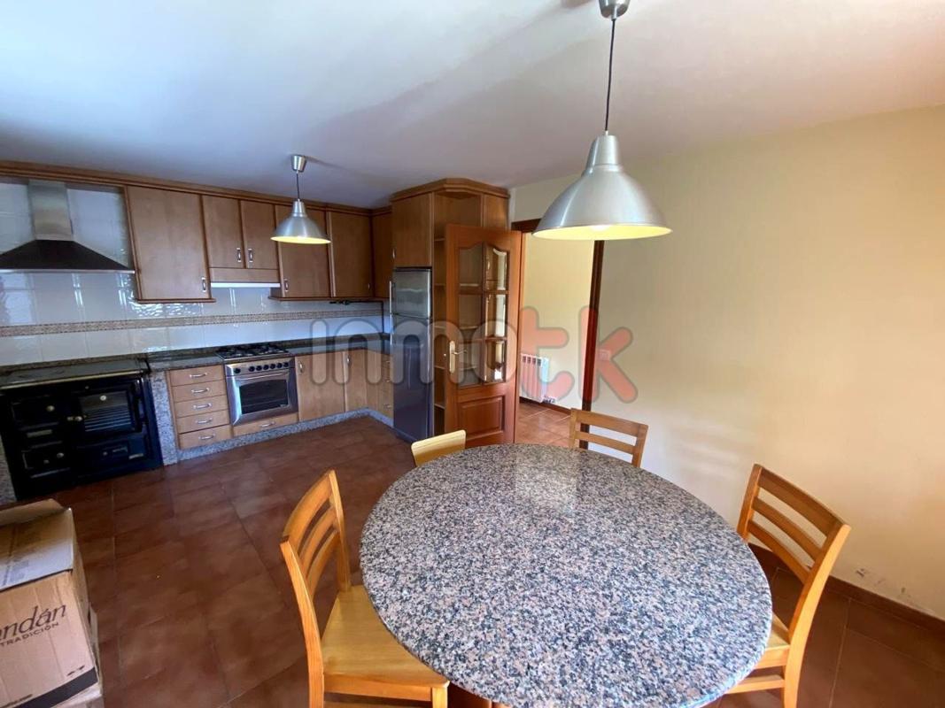 Properties for sale and rent in Spain photo 2