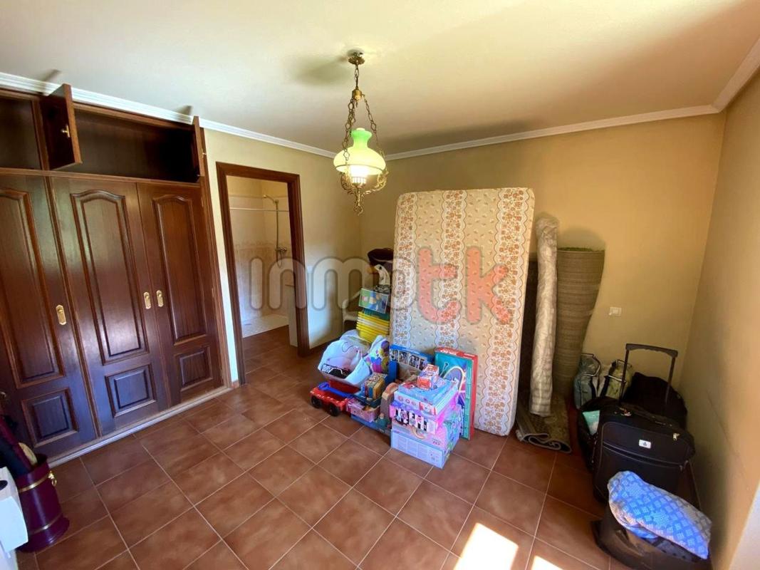 Properties for sale and rent in Spain photo 5