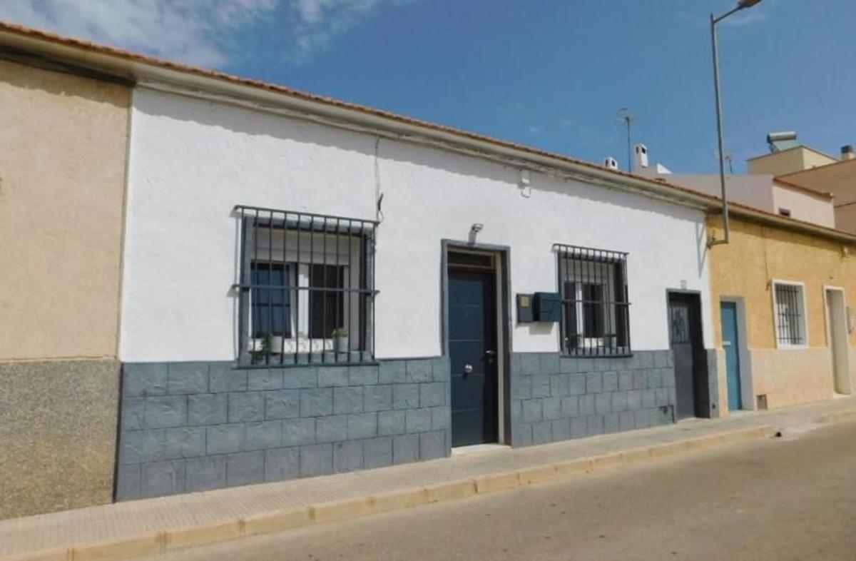 Properties for sale and rent in Spain photo 2