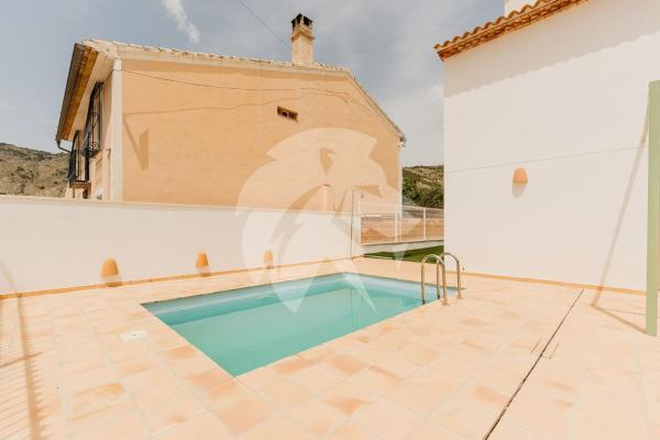 Casa o chalet independiente en Carretera Villajoyosa-Alcoy, Orxeta thumbnail 3