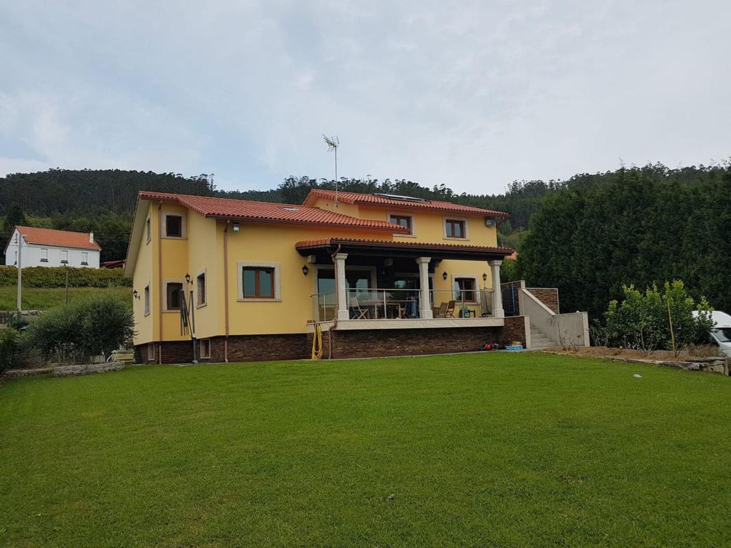 Properties for sale and rent in Spain photo 1