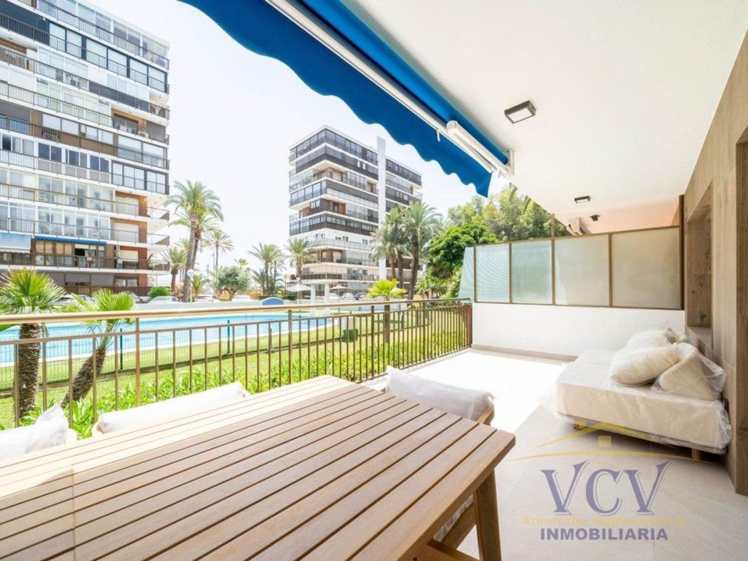 Sale of apartment in Piso en Avenida de Niza, PAU 5, Alicante / Alacant, Alicante
photo 2