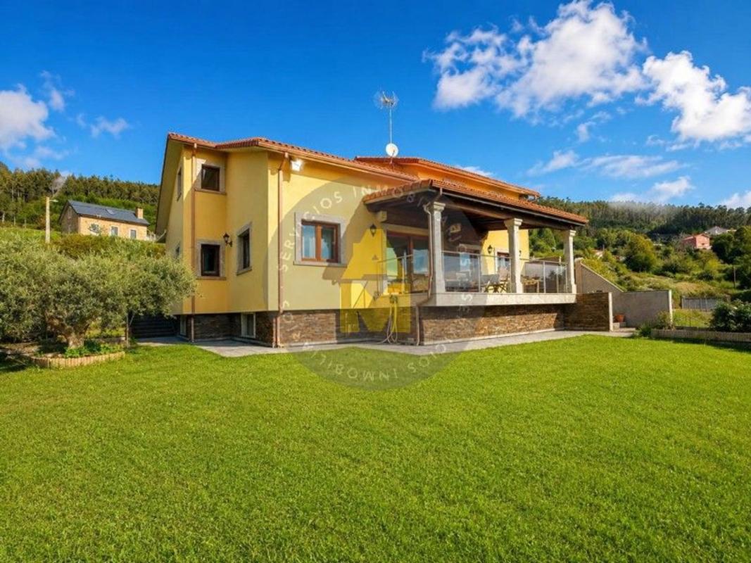 Properties for sale and rent in Spain photo 1