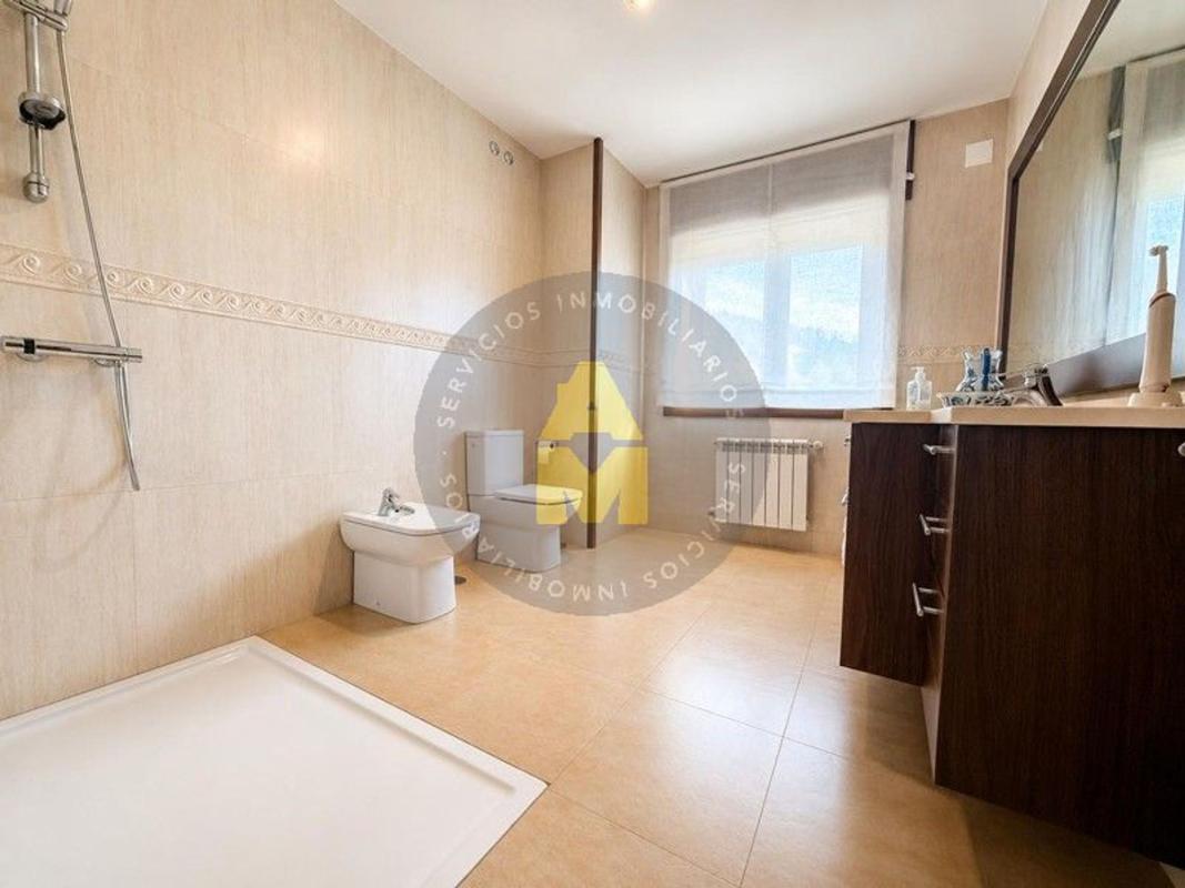 Properties for sale and rent in Spain photo 5