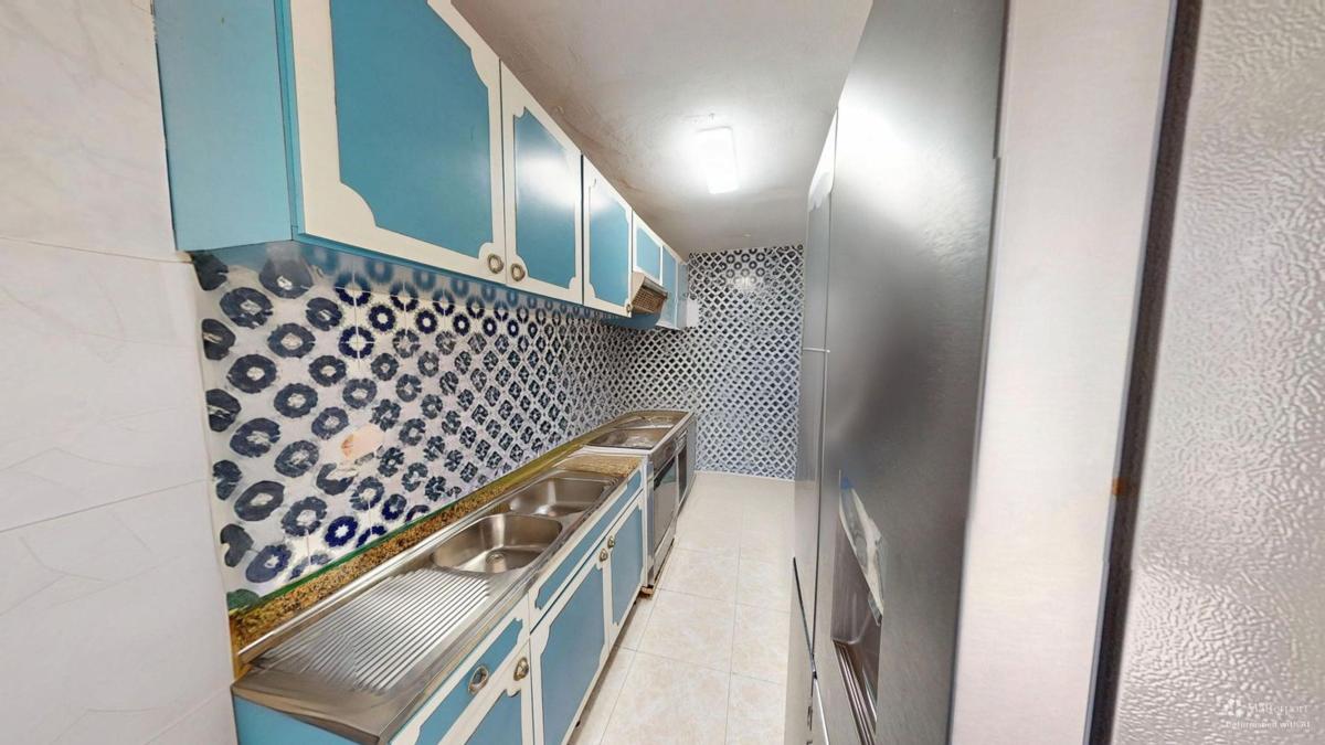 Venta de piso en Piso en Calle Agres, Juan XXIII, Alicante / Alacant, Alicante / Alacant
photo 5
