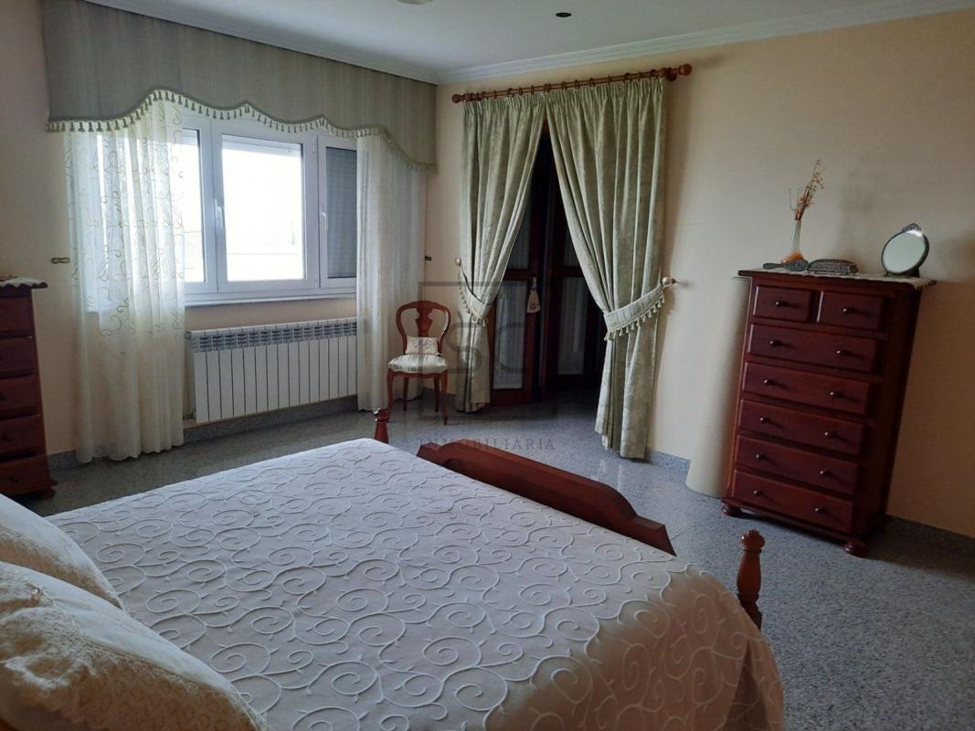 Properties for sale and rent in Spain photo 4