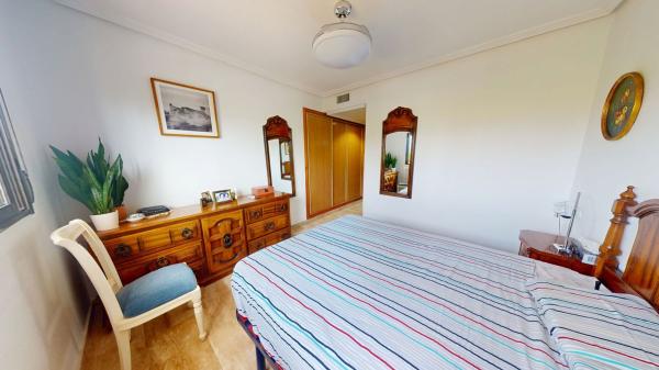Venta de piso en Piso en Avenida Goleta, Cabo de las Huertas, Alicante / Alacant, Alicante / Alacant
thumbnail 2