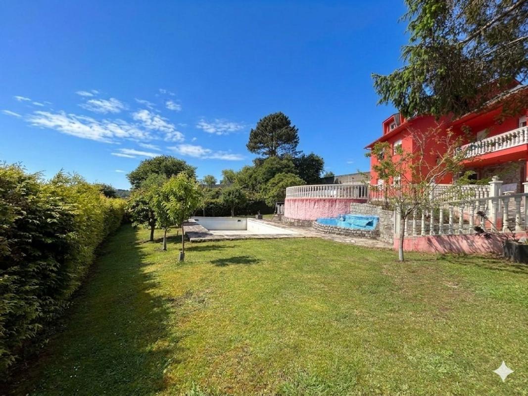 Properties for sale and rent in Spain photo 3