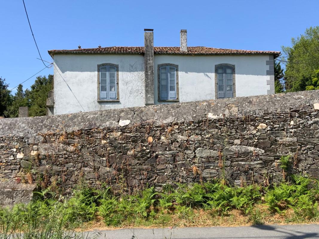 Properties for sale and rent in Spain photo 1