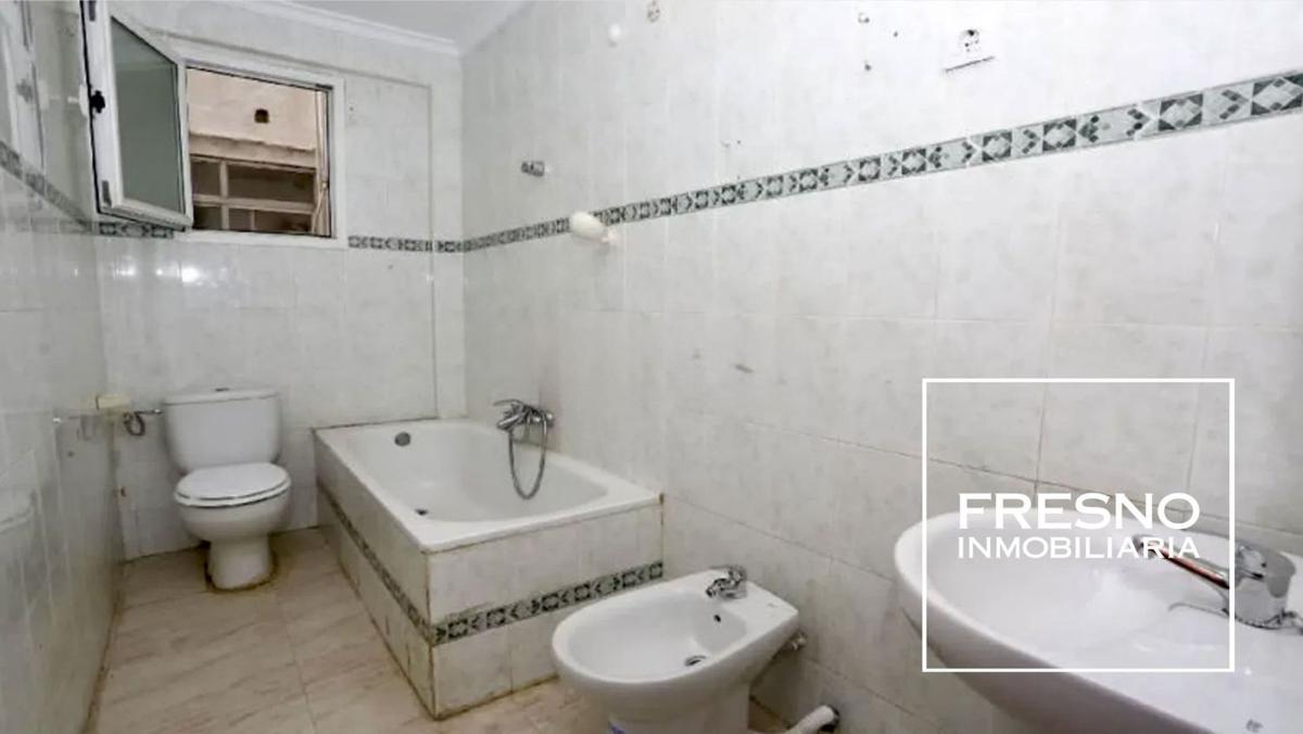 Sale of apartment in Piso en Calle de Patricio Ferrándiz, Saladar, Denia, Denia
 photo 4
