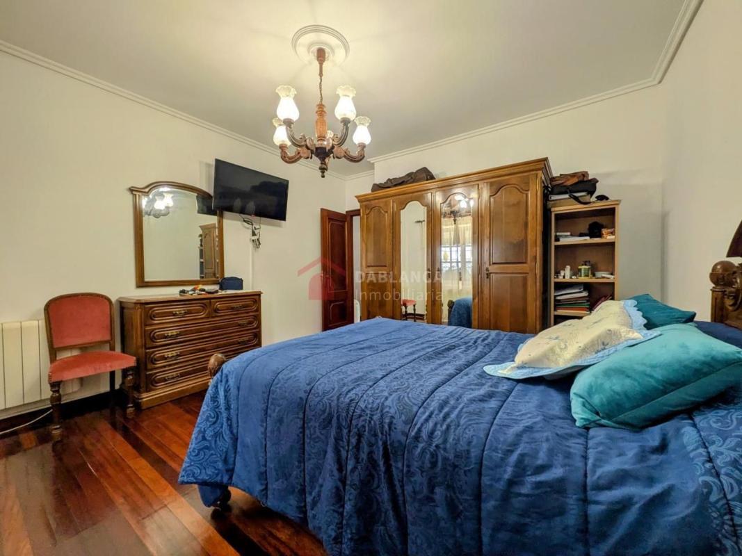 Properties for sale and rent in Spain photo 5