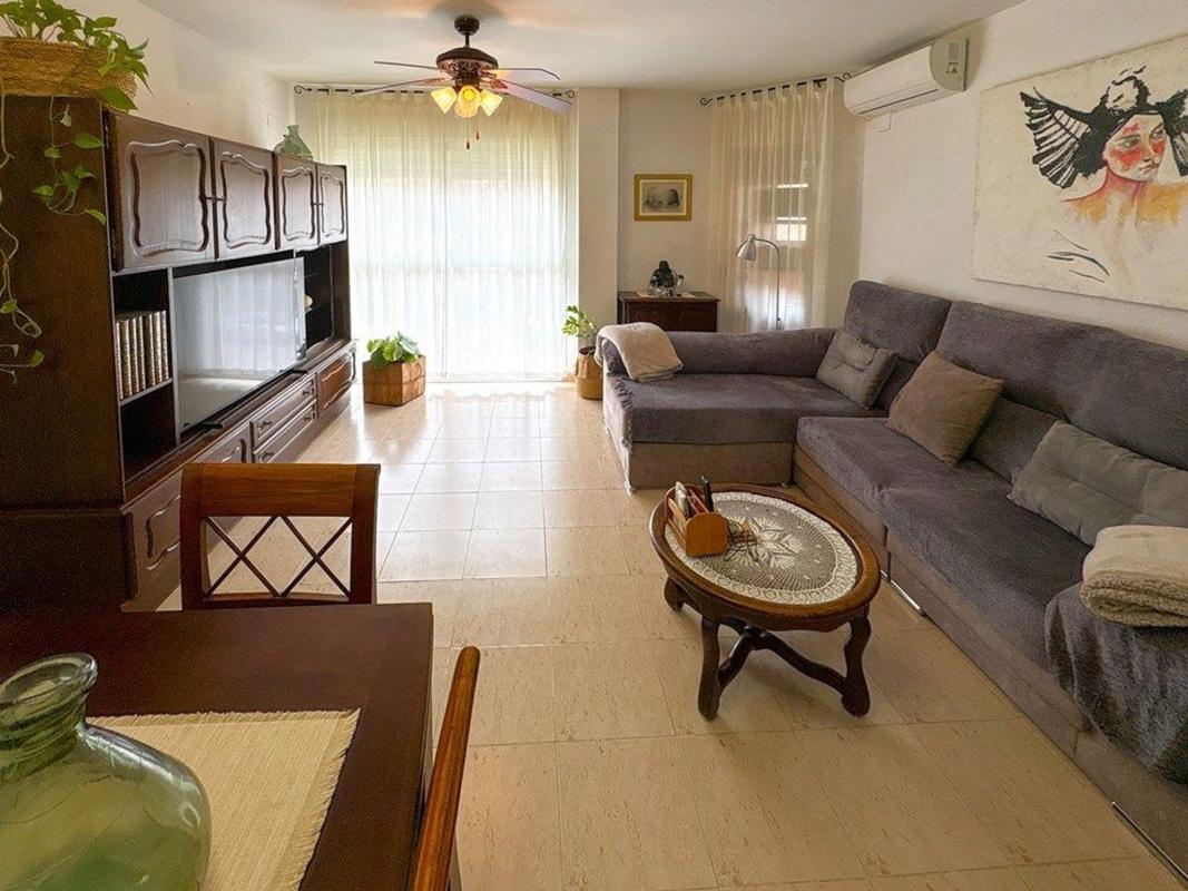 Sale of apartment in Piso en Avenida Miguel Hernández, Centro Urbano, Denia, Denia
 photo 2