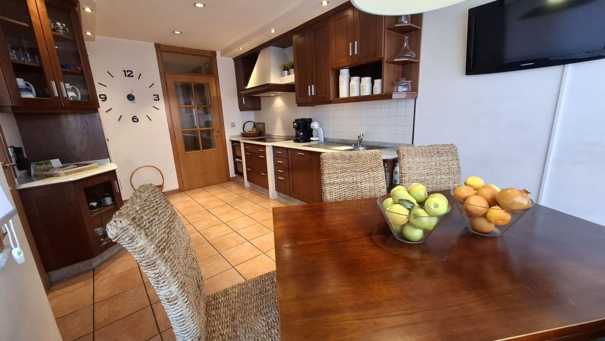 Properties for sale and rent in Spain photo 2