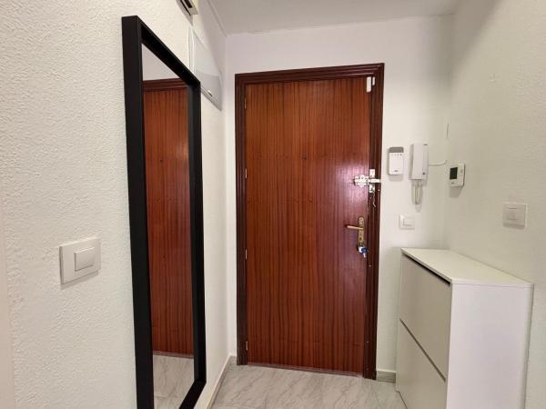 Sale of flat in Piso en Calle Joven Pura, 10, Antonio Machado, Torrevieja, Torrevieja
thumbnail 2