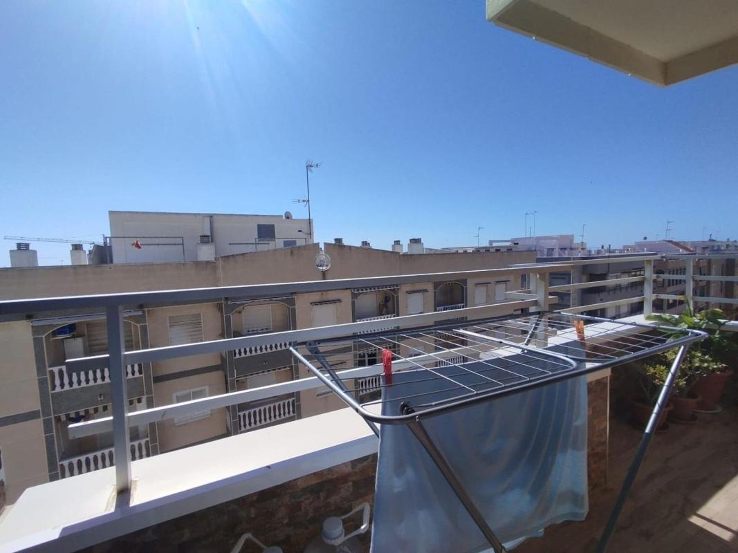 Sale of apartment in Piso en Calle Crevillent, Zona Pueblo, Guardamar del Segura, Guardamar del Segura
photo 3